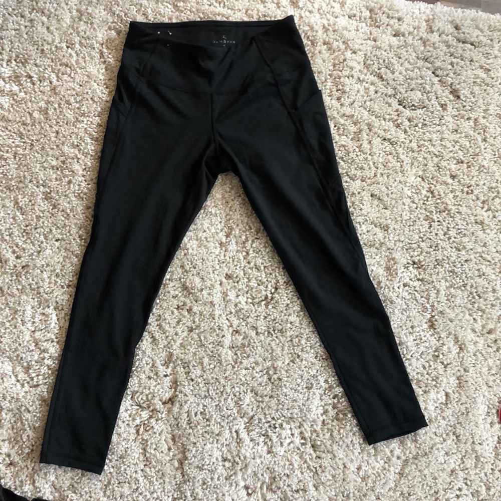 Black leggings